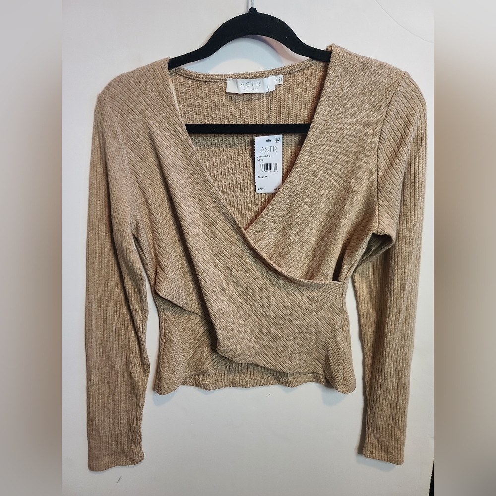 NWT Beige Ribbed  Blouse